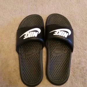 Nike slides